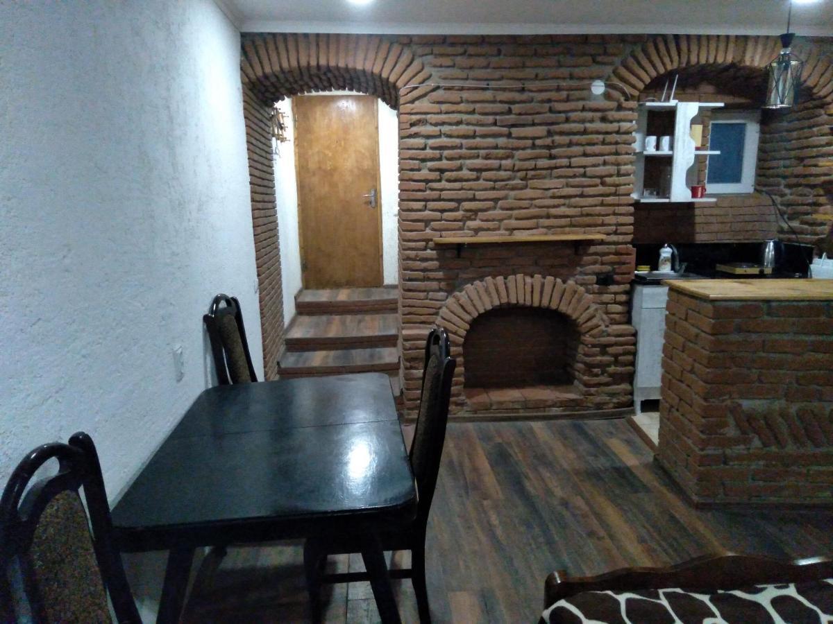 Sani Apartamento Tbilisi Exterior foto